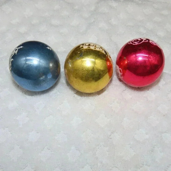 Vintage Glass Christman Ornaments Set of 3 - Picture 14 of 14